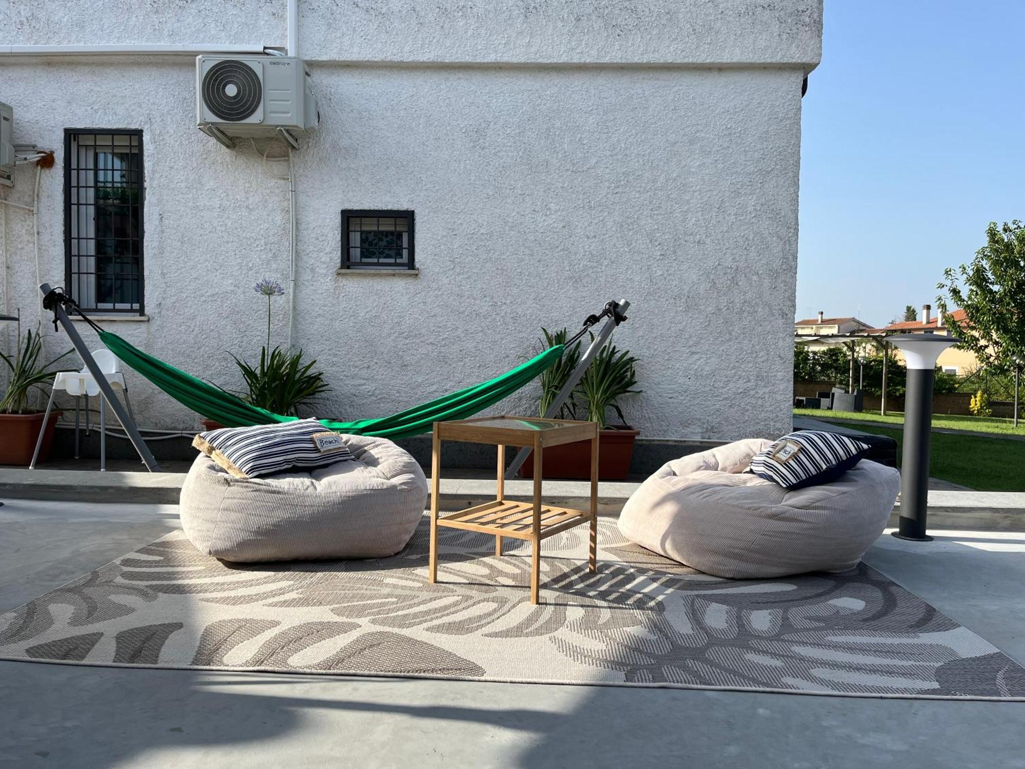 Aparthotel La Petite Famille Corchiano Esterno foto